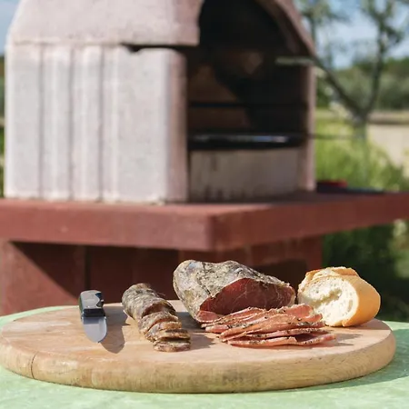 Cozy Home In Pula With Wifi Holiday home