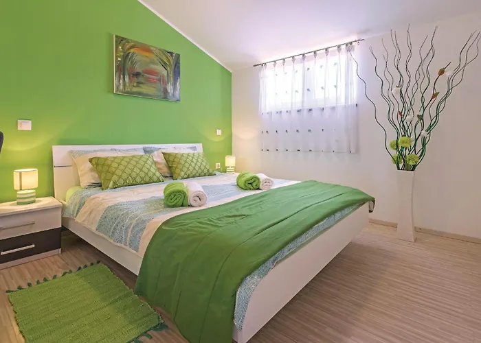 Cozy Home In Pula With Wifi Pula
