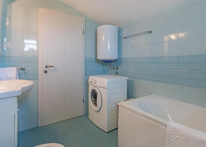 Cozy In With Wifi Pula